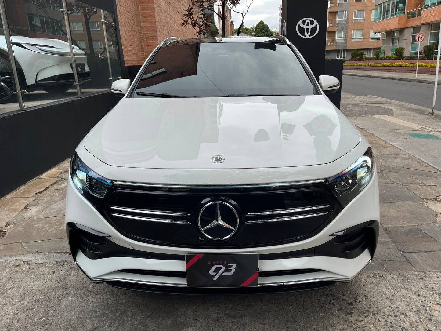 Mercedes-Benz EQA 350 4MATIC Blindada Modelo 2023