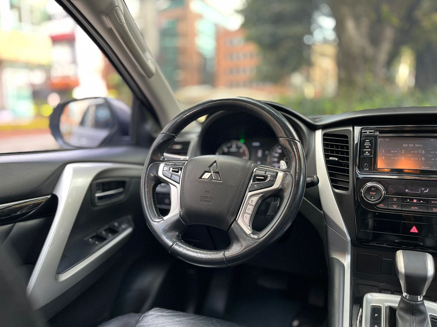 Mitsubishi Montero Modelo 2020