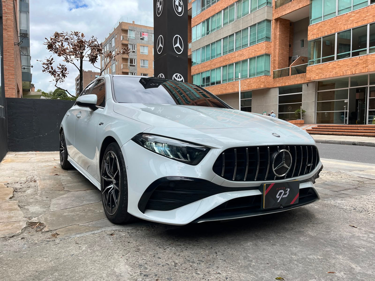 Mercedes-Benz A35 AMG 4MATIC Modelo 2023