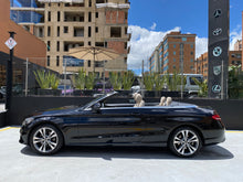 Cargar imagen en el visor de la galería, Mercedes-Benz C200 Cabriolet Modelo 2019
