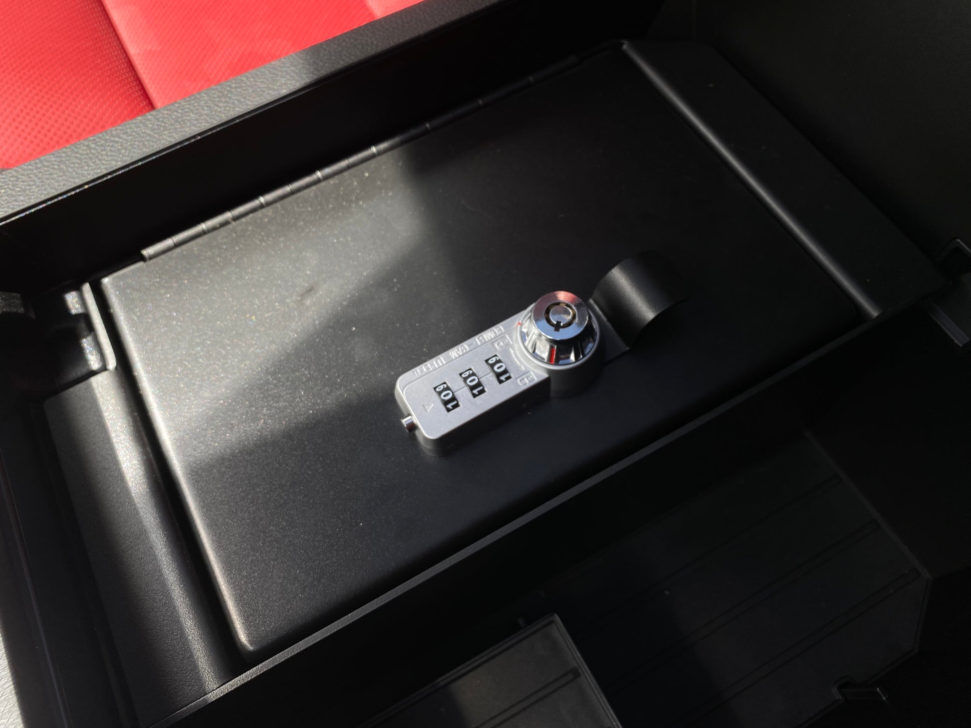 Toyota Sequoia TRD PRO Hibrida Modelo 2026 (IMPORTACIÓN) - Autos 93