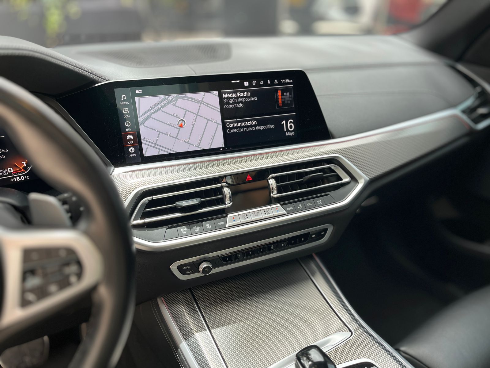 BMW X5 M50i xDrive Modelo 2021 - Autos 93