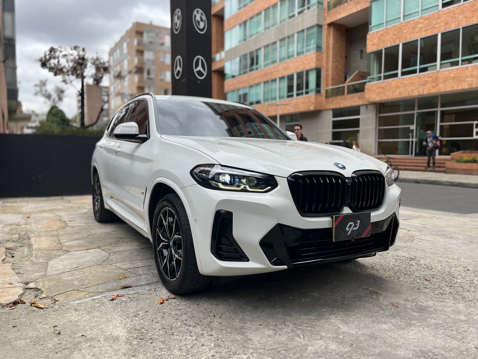 BMW X3 xDrive30e Modelo 2024 - Autos 93