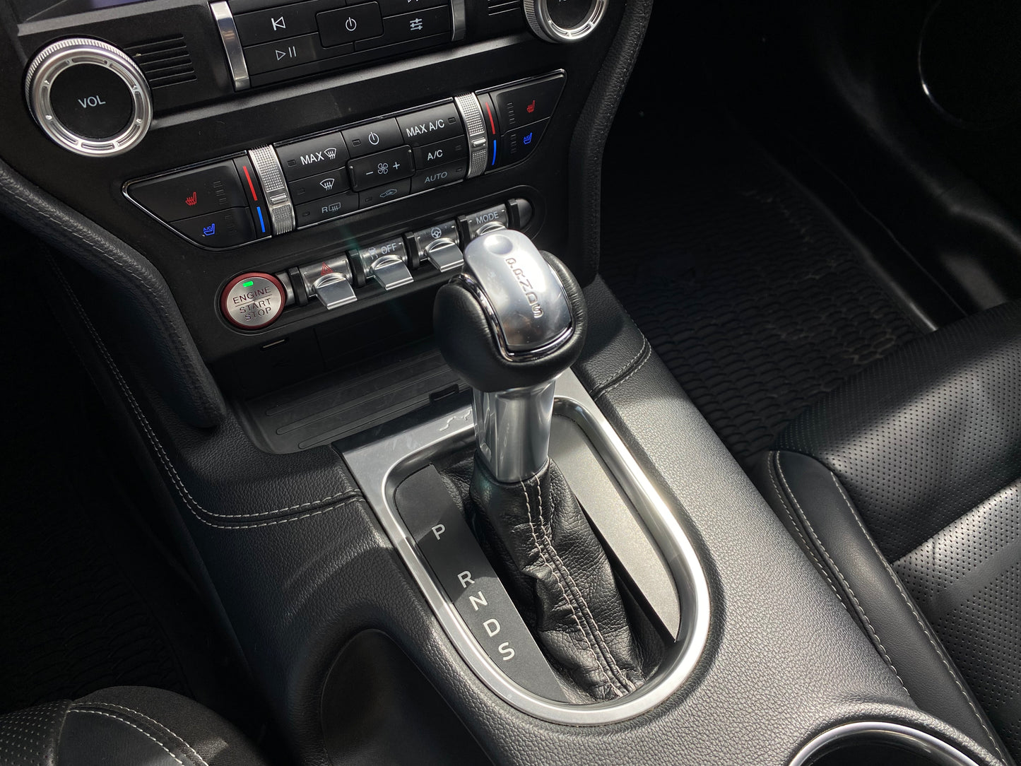Ford Mustang GT Modelo 2021 - Autos 93