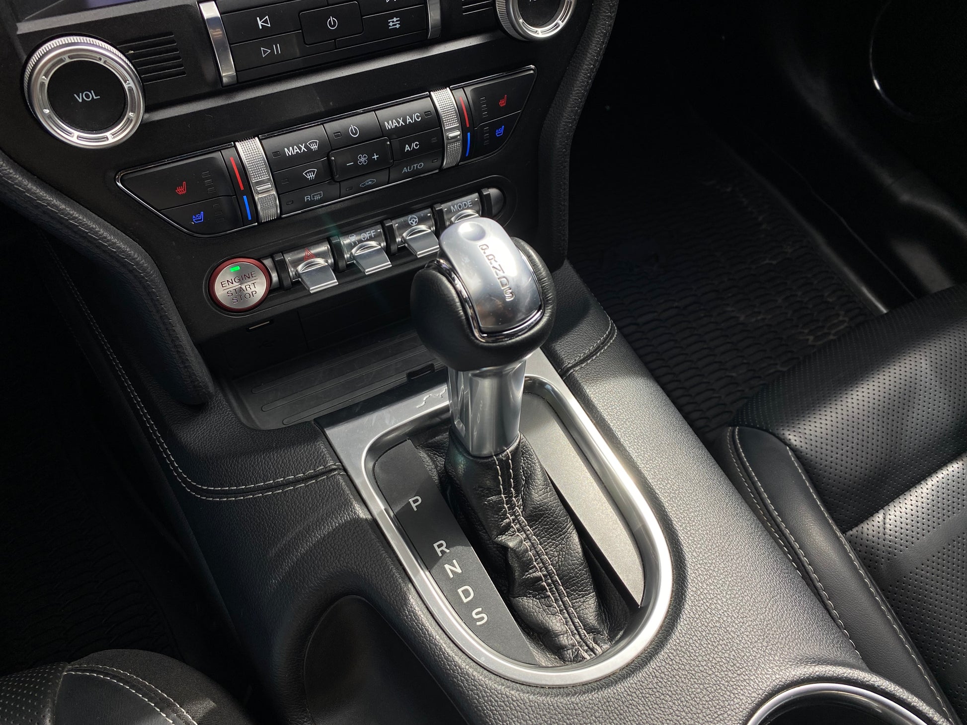 Ford Mustang GT Modelo 2021 - Autos 93