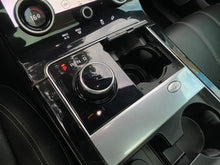 Cargar imagen en el visor de la galería, Land Rover Range Rover Velar P380 SE Modelo 2019
