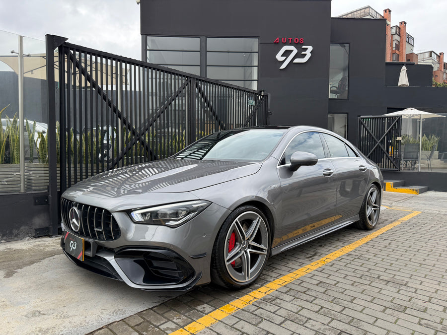Mercedes Benz CLA45s AMG Modelo 2022