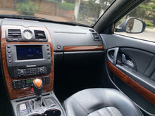 Cargar imagen en el visor de la galería, Maserati Quattroporte Modelo 2011
