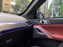 Cargar imagen en el visor de la galería, BMW X6 M50I Blindada Modelo 2023
