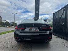 Cargar imagen en el visor de la galería, BMW 330e Modelo 2021
