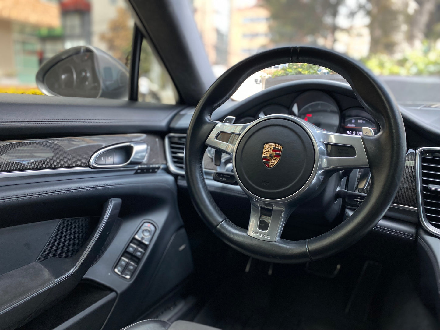 Porsche Panamera GTS Modelo 2015
