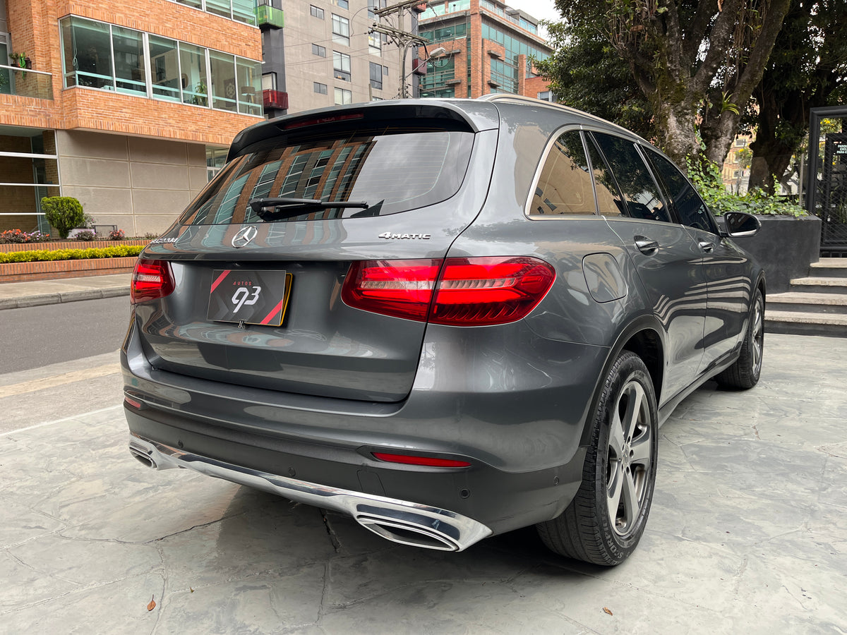 Mercedes-Benz GLC 220d 4MATIC Modelo 2018