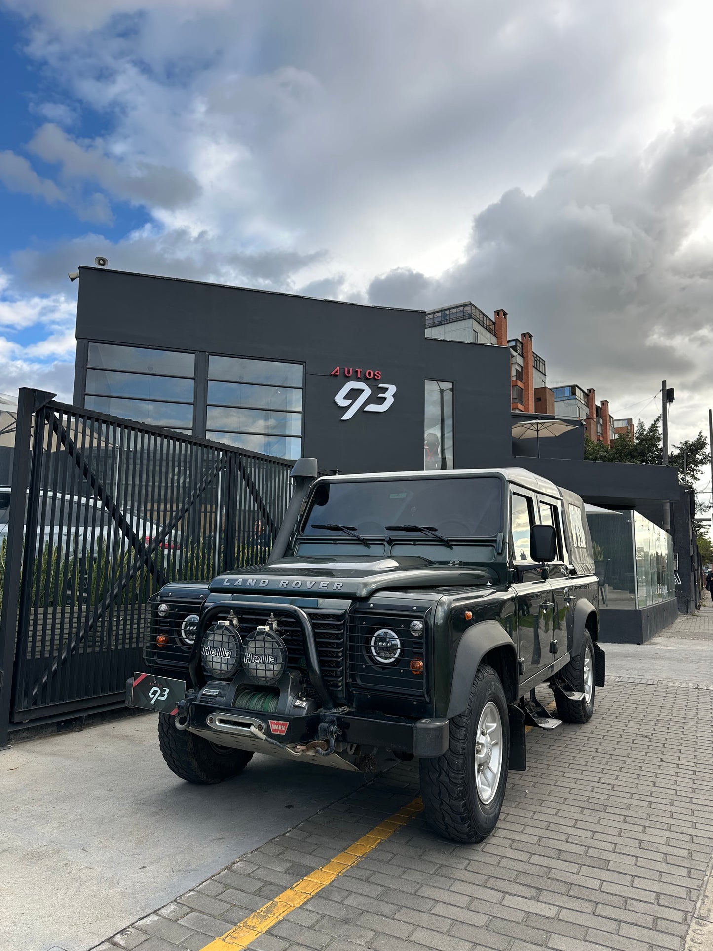 Land Rover Defender HCPU Modelo 2008