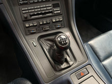 Cargar imagen en el visor de la galería, BMW 850i Modelo 1992
