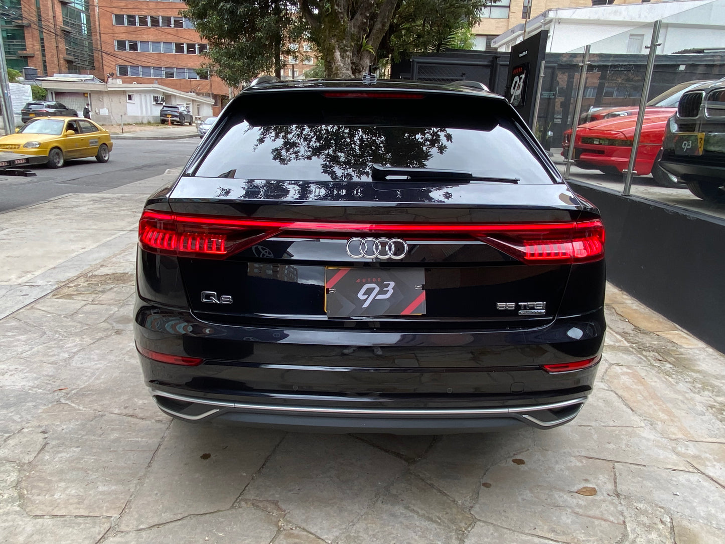 Audi Q8 Hibrida Blindada Modelo 2019 - Autos 93