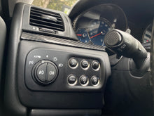 Cargar imagen en el visor de la galería, Maserati Gran Turismo S Modelo 2010
