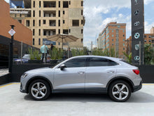 Cargar imagen en el visor de la galería, AUDI Q3 SportBack 35 TFSI Modelo 2022
