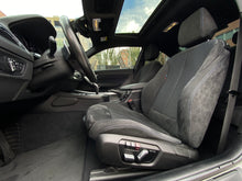 Cargar imagen en el visor de la galería, BMW M240I Coupé Modelo 2019
