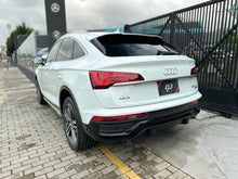 Cargar imagen en el visor de la galería, Audi Q5 Sportback Híbrida Modelo 2022
