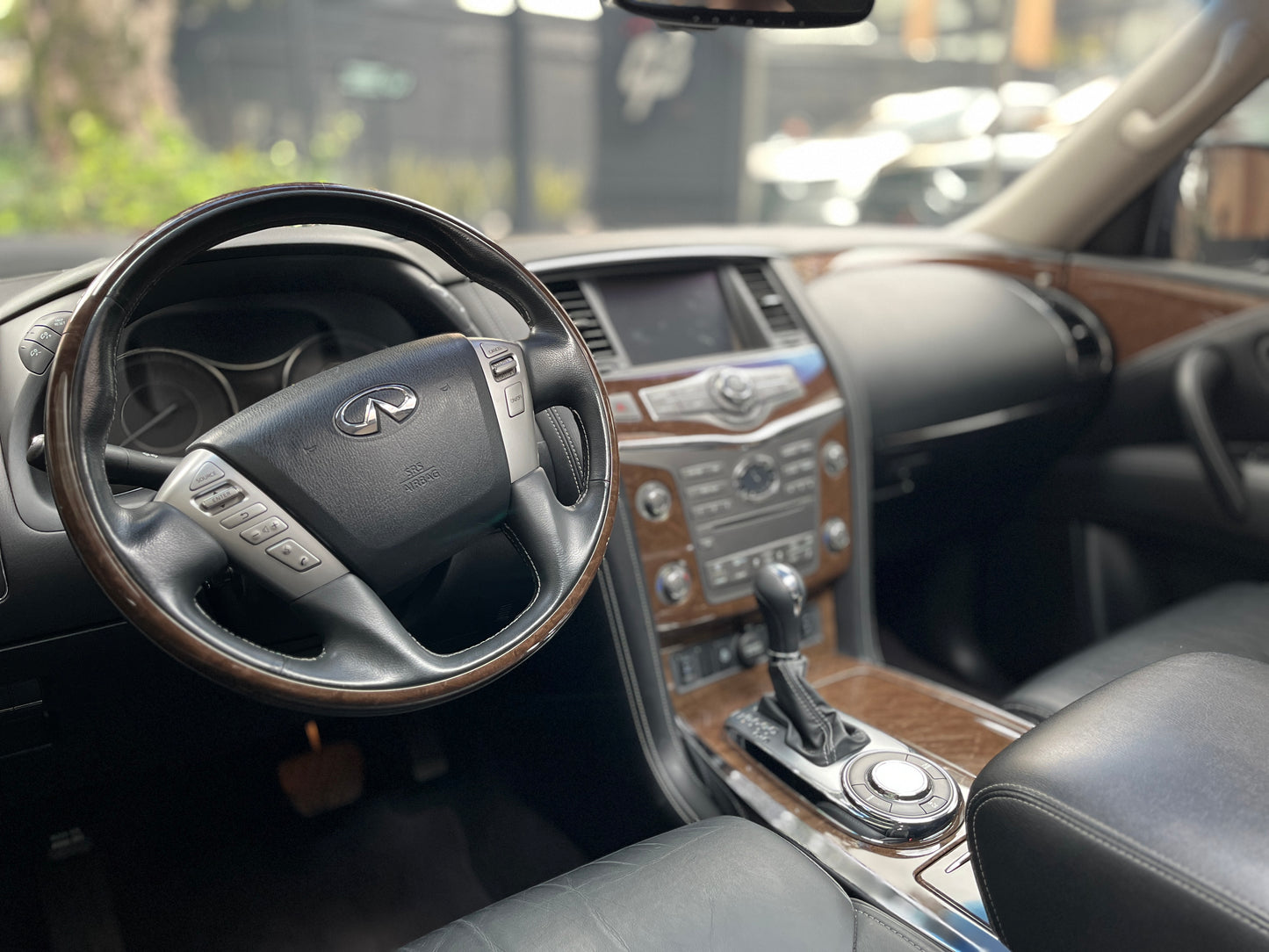 Infiniti QX80 Modelo 2017 - Autos 93