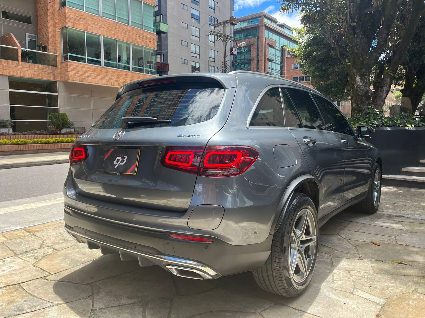 Mercedes-Benz GLC 300e Modelo 2022 - Autos 93