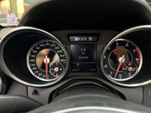 Cargar imagen en el visor de la galería, Mercedes-Benz SLK 55 AMG Modelo 2013
