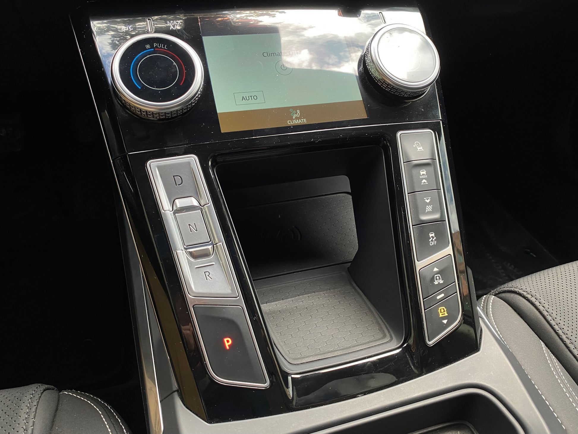 Jaguar I-PACE EV 400S Modelo 2021 - Autos 93