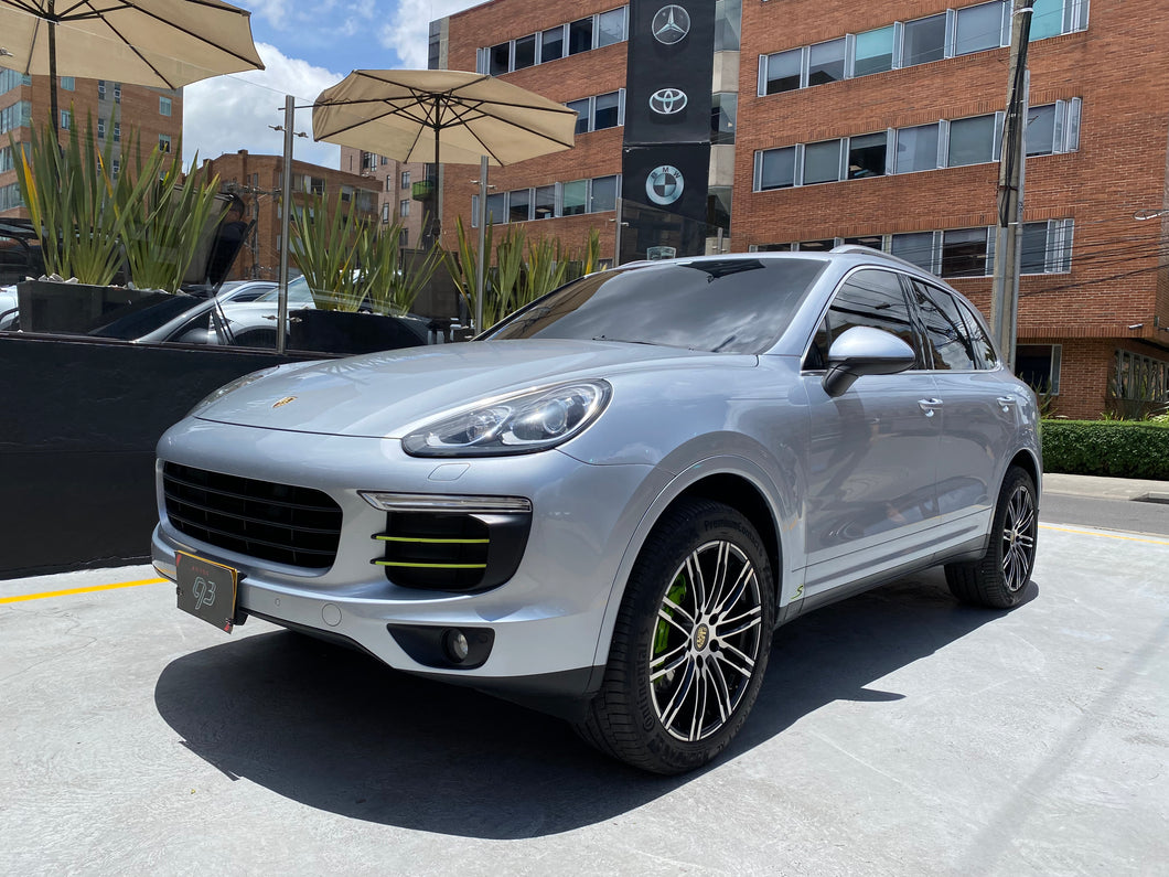 Porsche Cayenne Modelo 2016