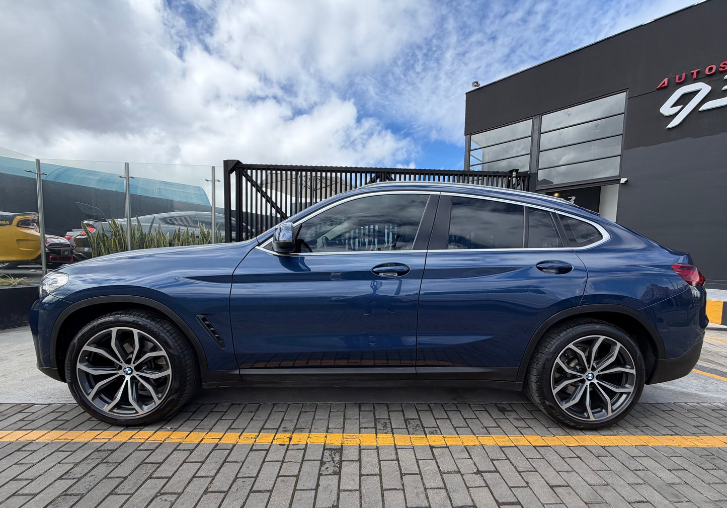 BMW X4 xDrive30i Modelo 2021 - Autos 93