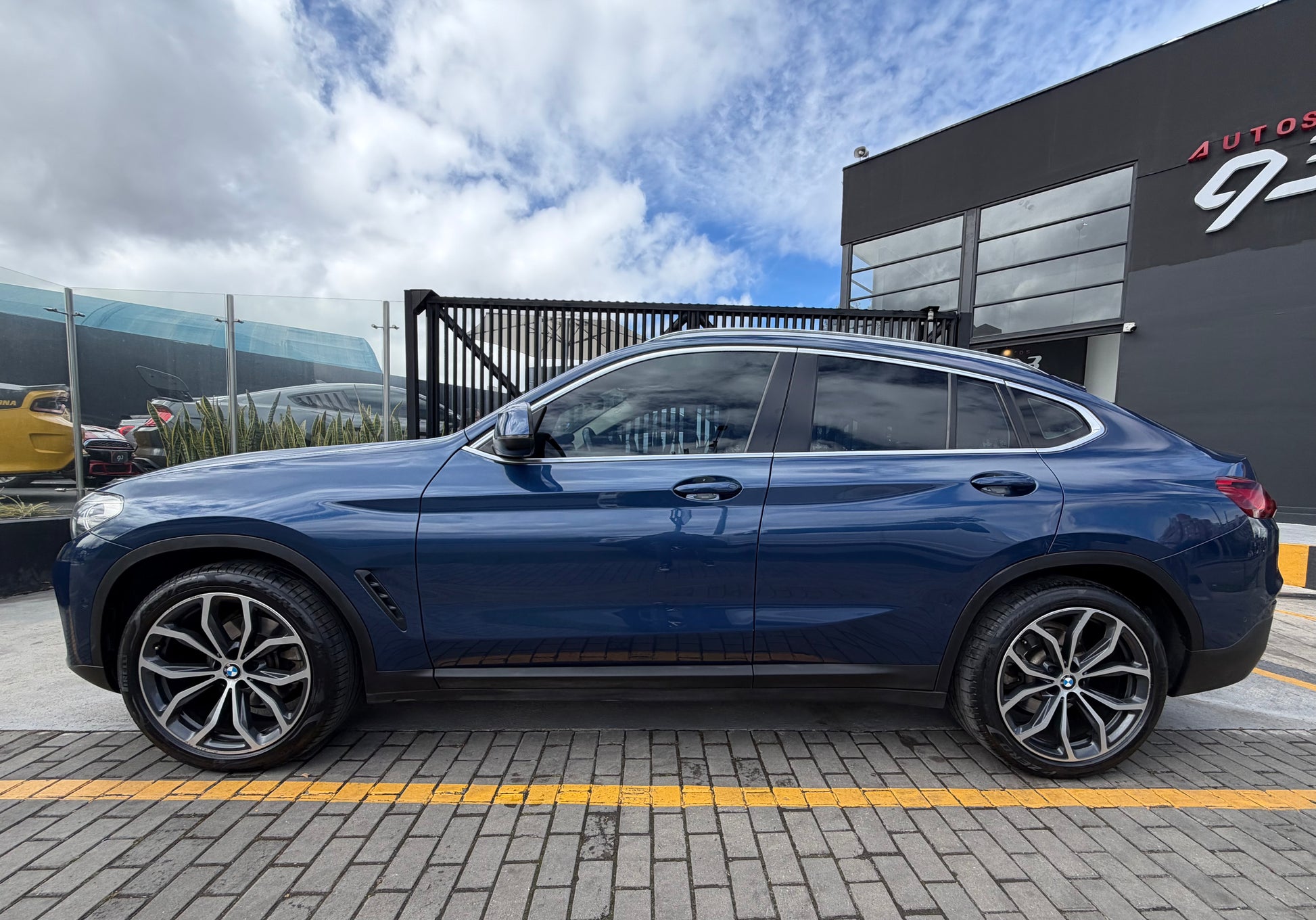 BMW X4 xDrive30i Modelo 2021 - Autos 93