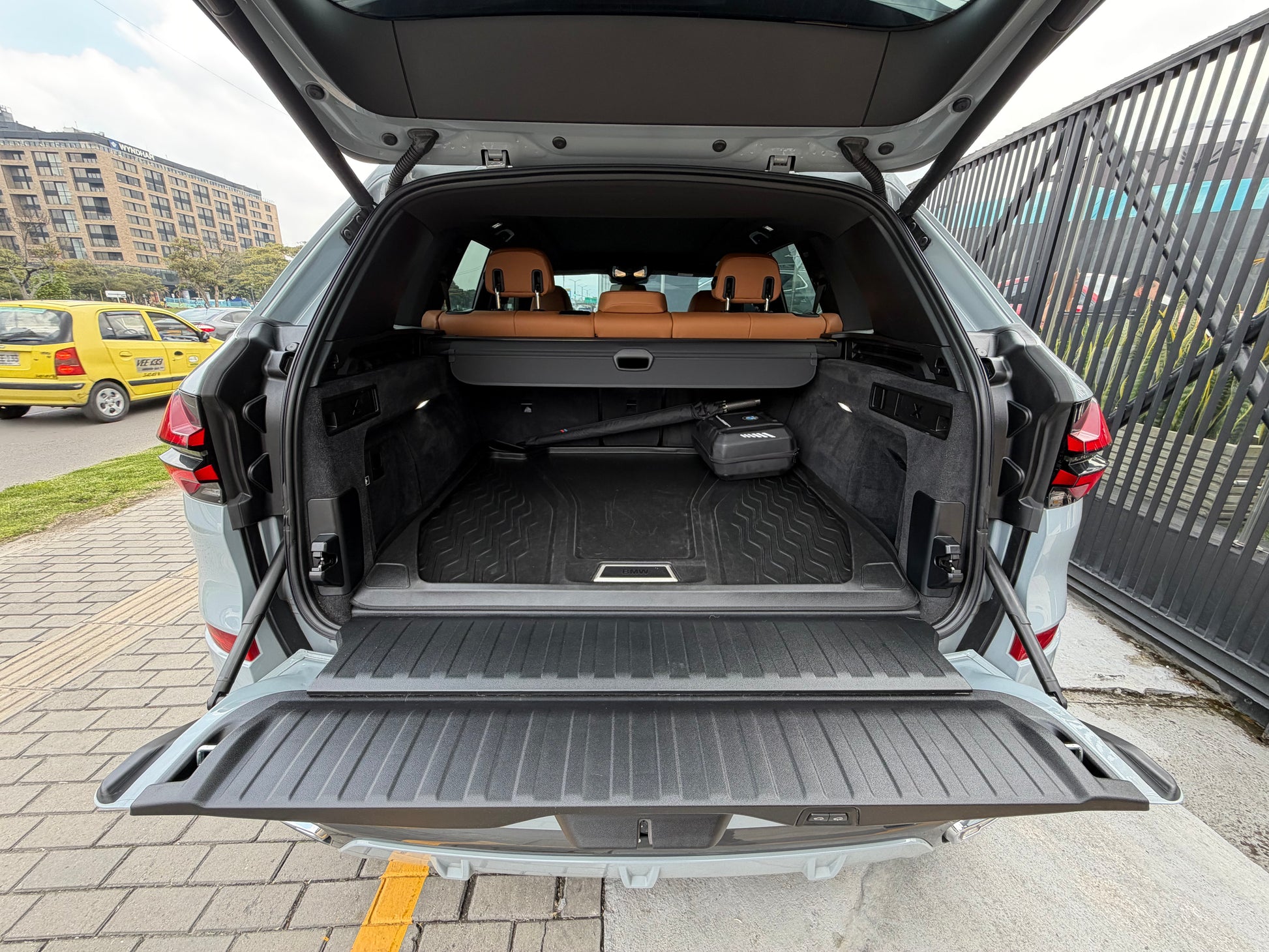 BMW X5 xDrive50e M Modelo 2024 - Autos 93