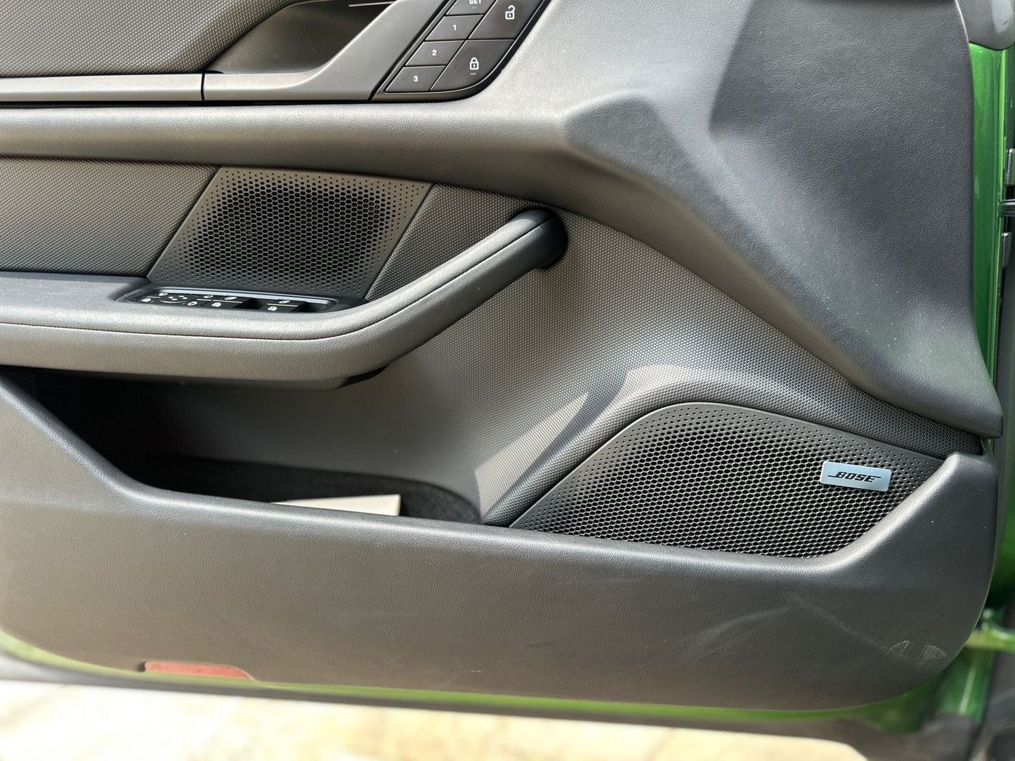 Porsche Taycan 4S Cross Turismo Modelo 2023 - Autos 93