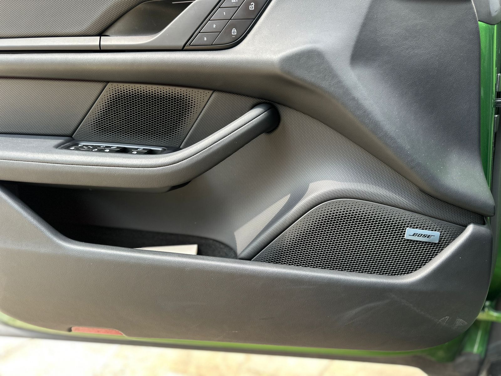 Porsche Taycan 4S Cross Turismo Modelo 2023 - Autos 93