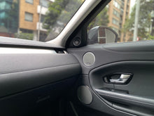 Cargar imagen en el visor de la galería, Land Rover Range Rover Evoque Modelo 2018
