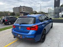 Cargar imagen en el visor de la galería, BMW 120I Modelo 2019
