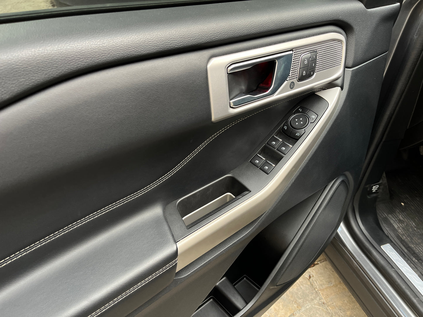 Ford Explorer Limited Modelo 2022