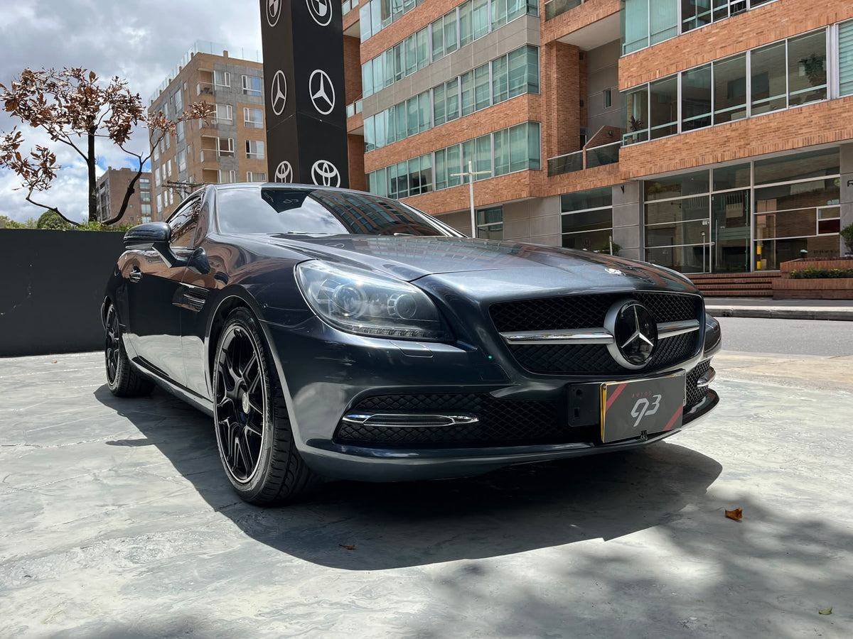 Mercedes-Benz SLK 200 Convertible Modelo 2015