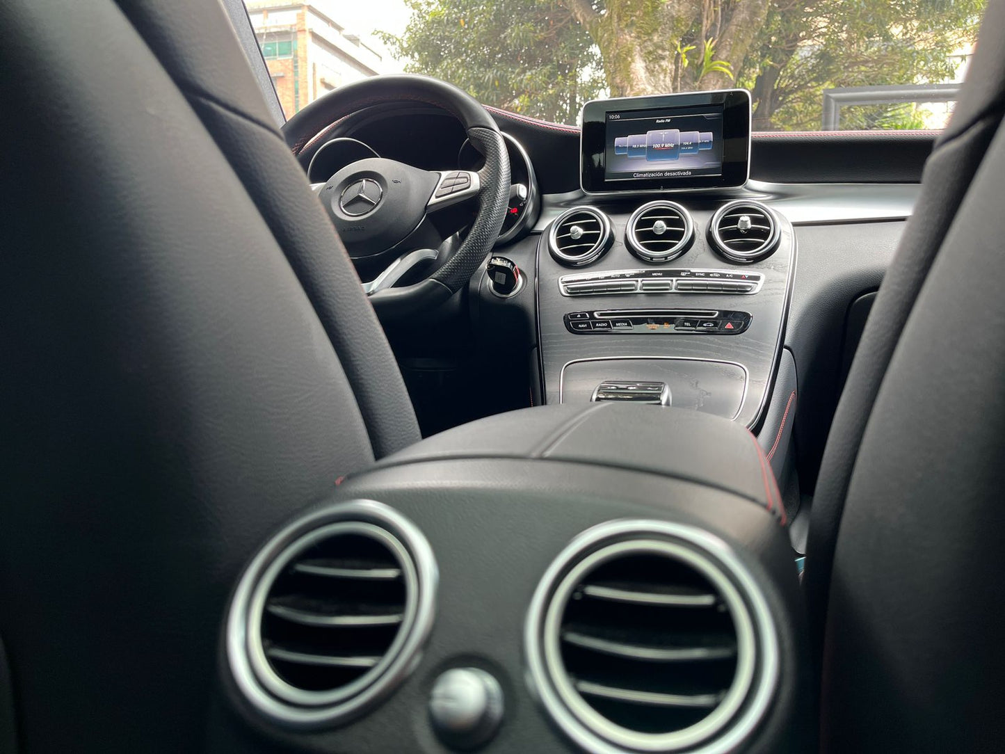 Mercedes-Benz GLC 43 AMG 4MATIC Modelo 2019 - Autos 93