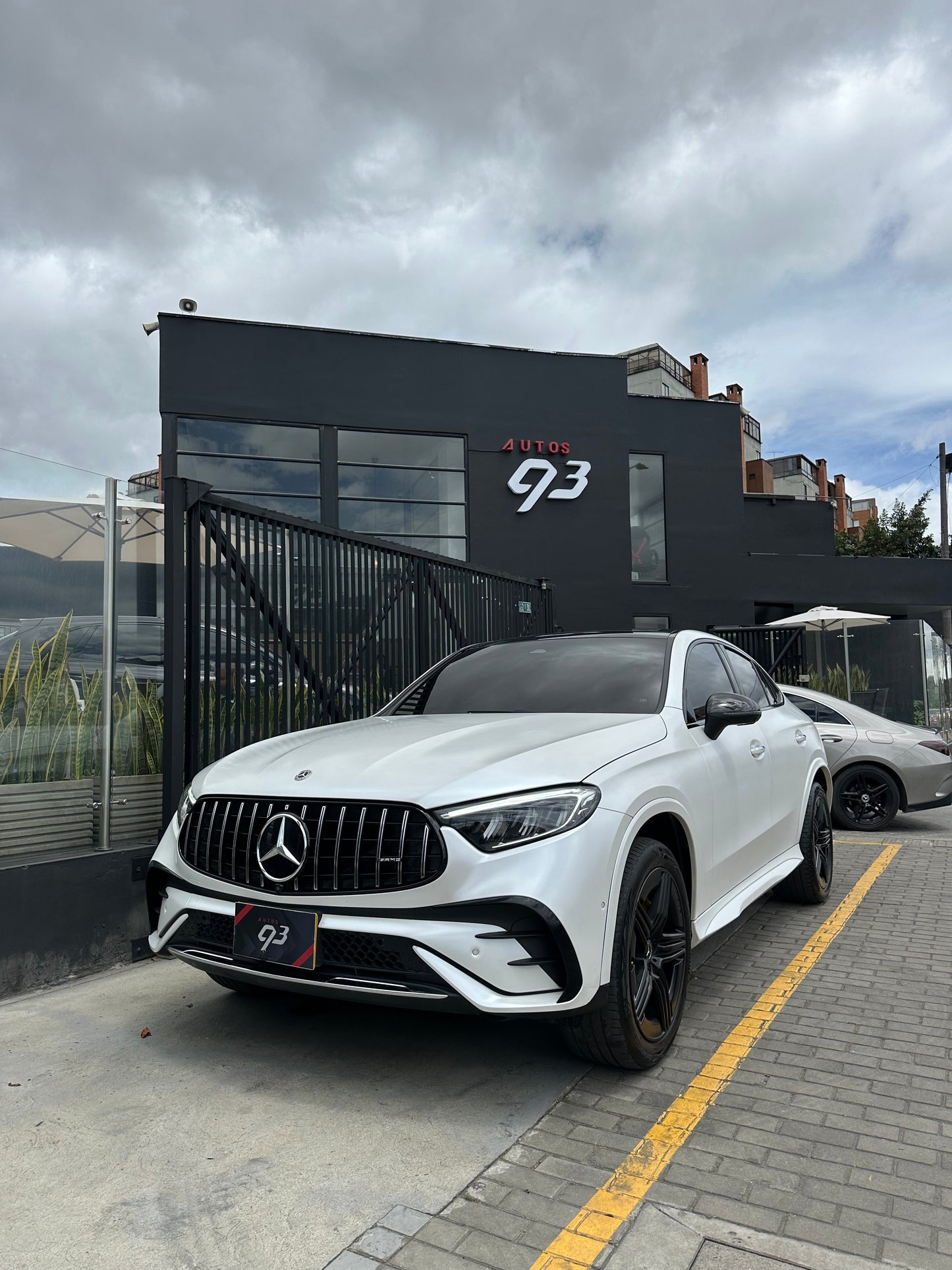 Mercedes-Benz GLC 300 4MATIC Modelo 2025