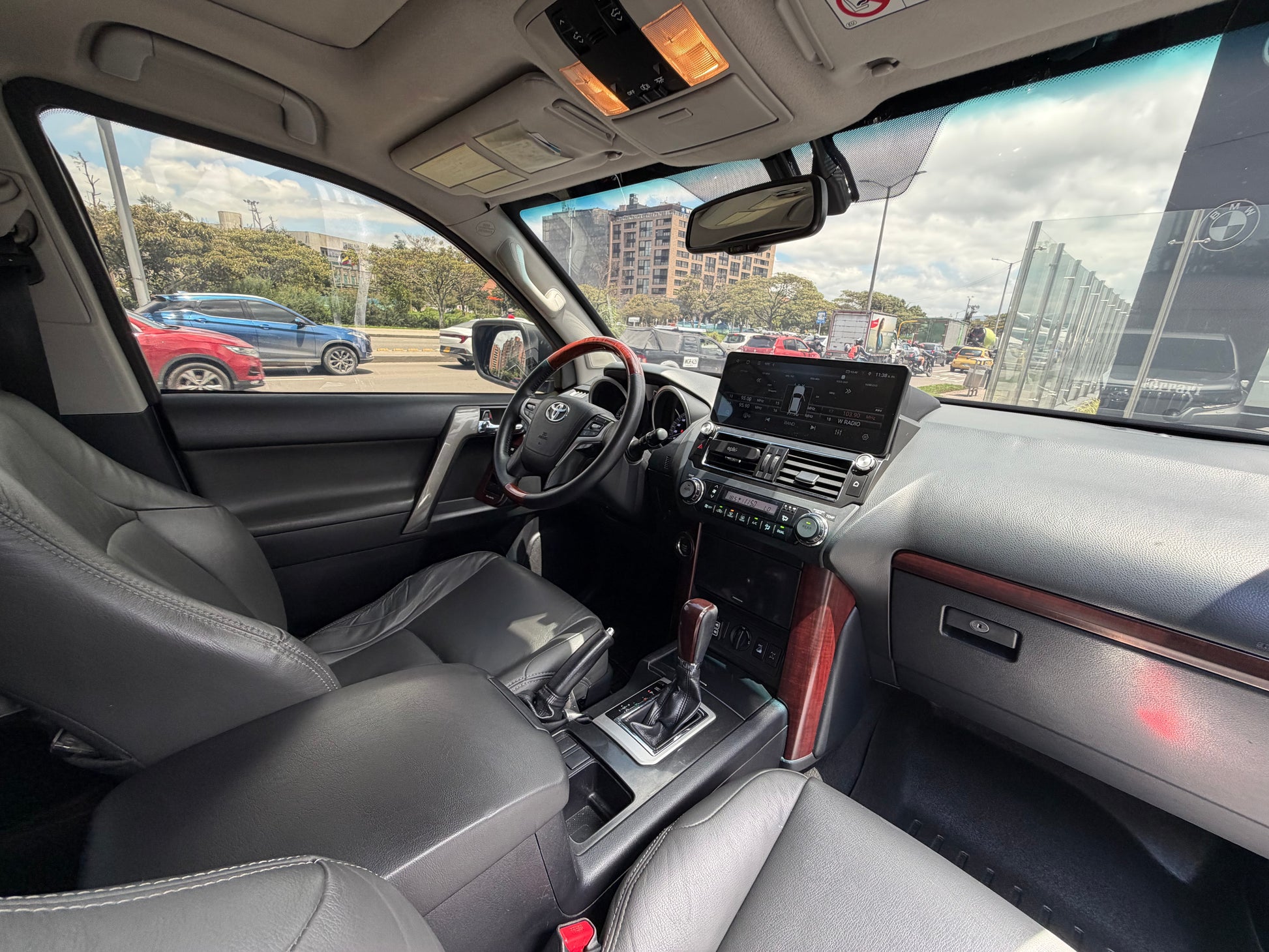 Toyota Prado VX 4.0 Modelo 2017 - Autos 93