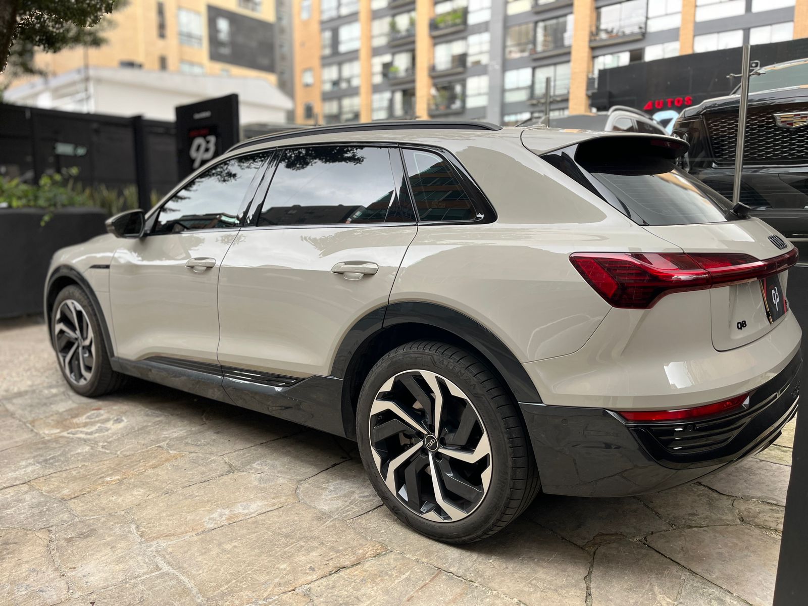 Audi Q8 e-tron Modelo 2024 - Autos 93