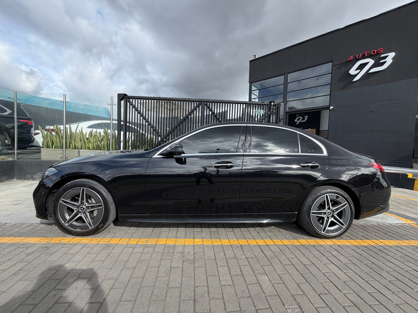 Mercedes Benz C350e PHEV Modelo 2024