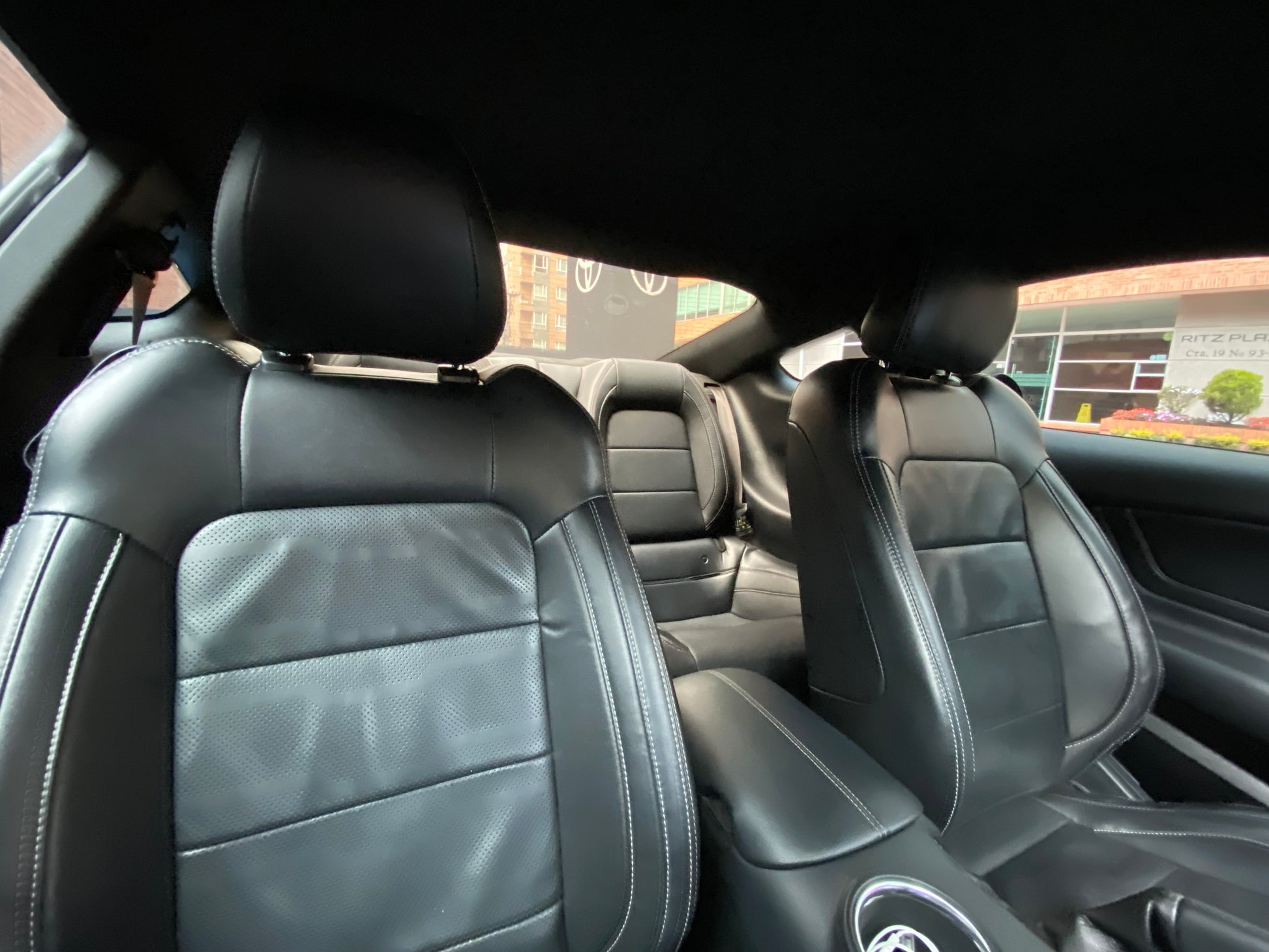 Ford Mustang GT Modelo 2021 - Autos 93