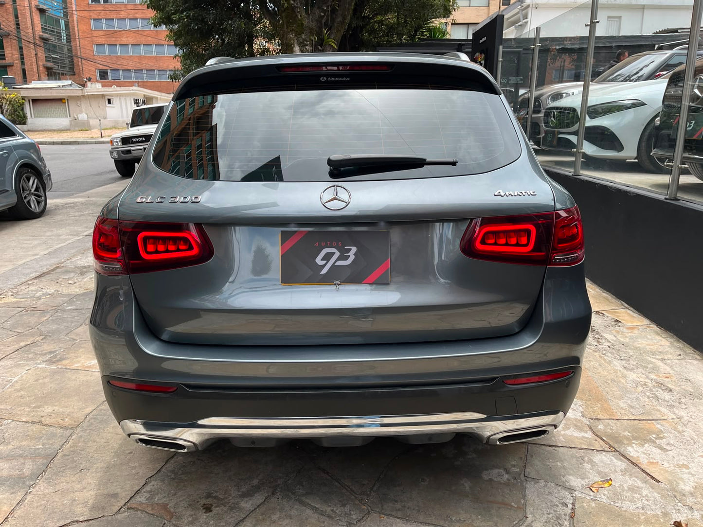 Mercedes-Benz GLC 300 4MATIC Modelo 2020
