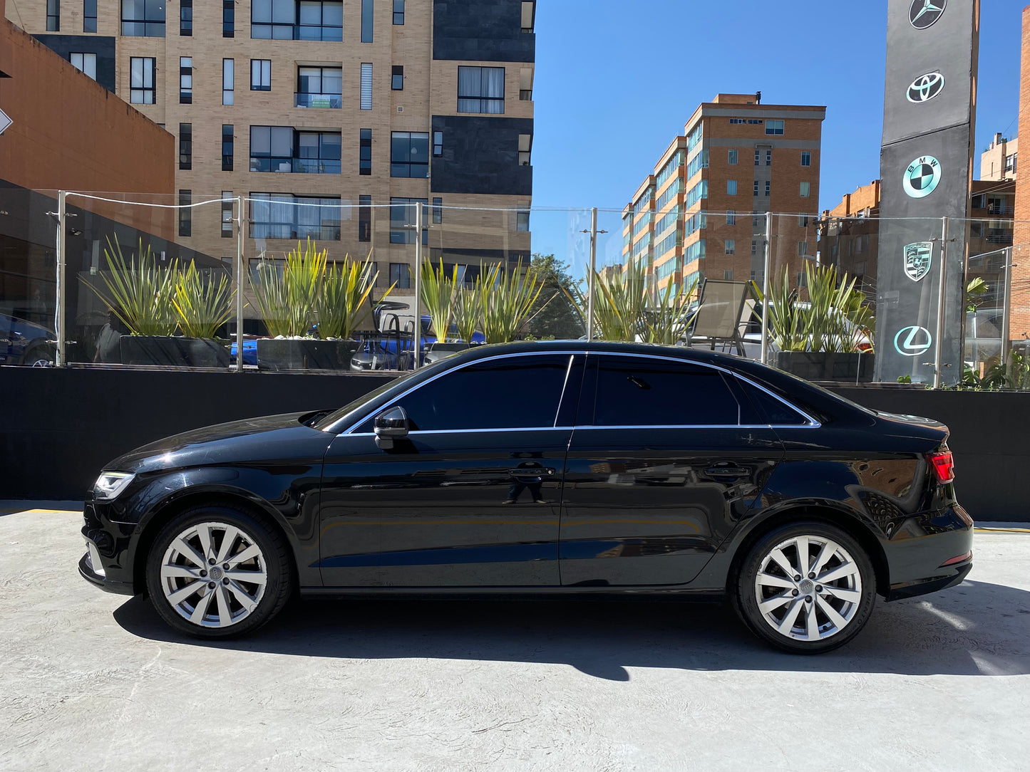Audi A3 Sedan Modelo 2019 - Autos 93