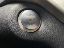 Cargar imagen en el visor de la galería, Mercedes-Benz GLE 250D 4MATIC Modelo 2019
