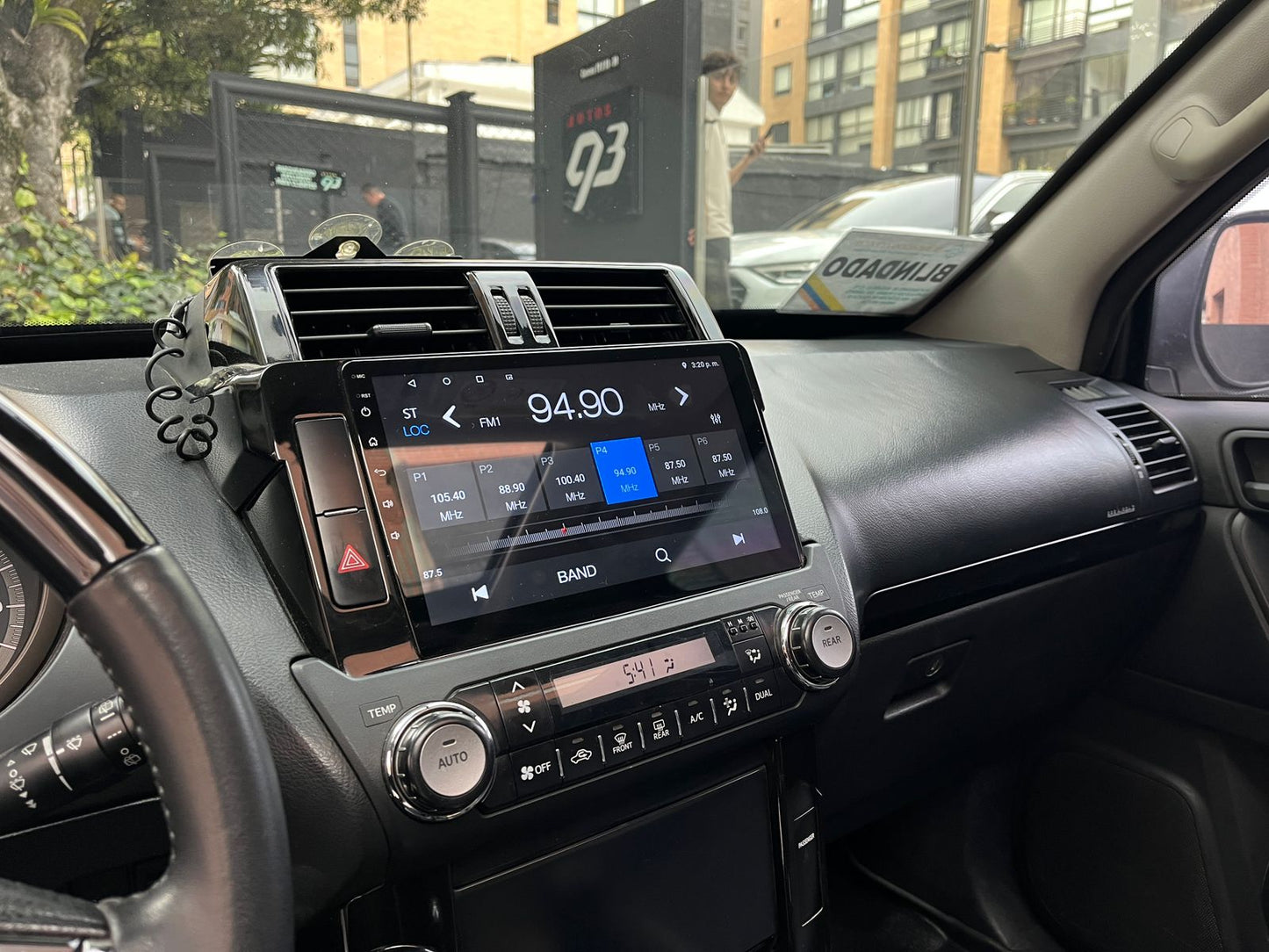 Toyota Prado TXL Blindada Modelo 2014 - Autos 93