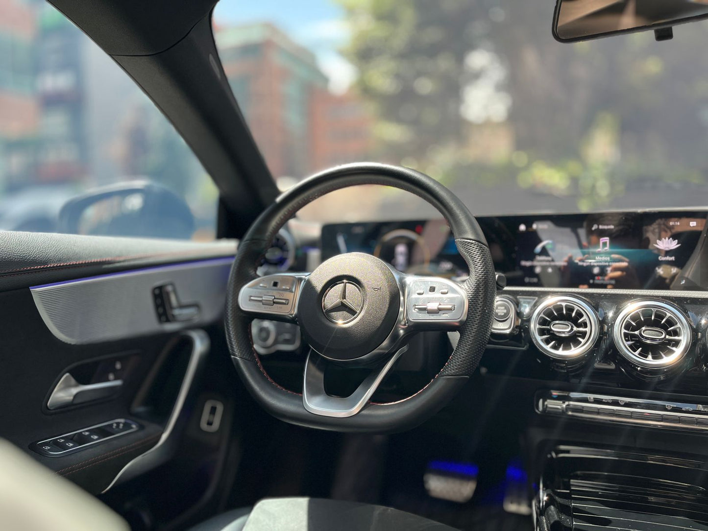 Mercedes-Benz CLA 35 AMG Modelo 2022 - Autos 93