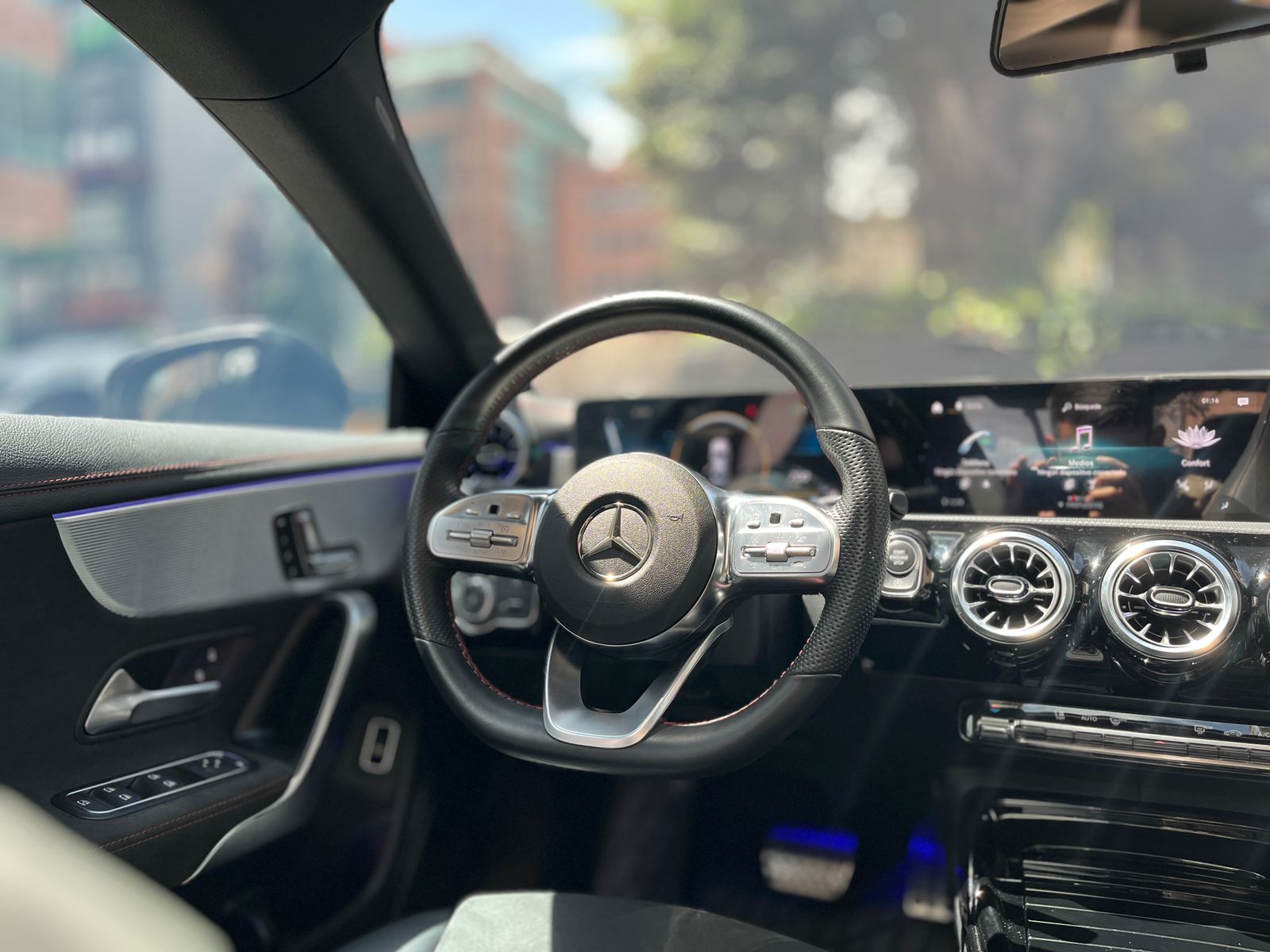 Mercedes-Benz CLA 35 AMG Modelo 2022 - Autos 93