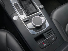 Cargar imagen en el visor de la galería, Audi A3 Sportback Modelo 2020
